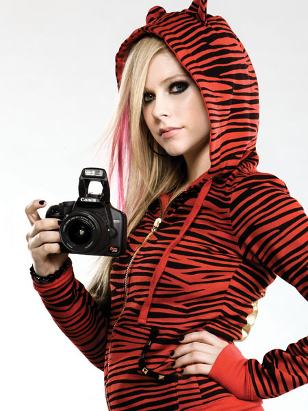 canon-avril-lavigne-450.jpg