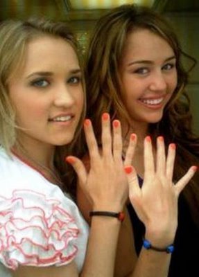 cute miley emily.JPG